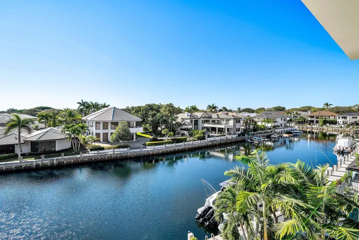 065-5344BocaMarinaCircleNorth-BocaRaton-