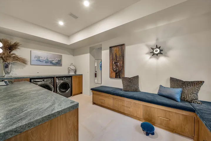 Downstair Laundry/Mud Room