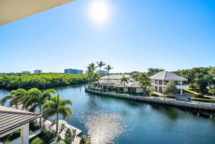 064-5344BocaMarinaCircleNorth-BocaRaton-