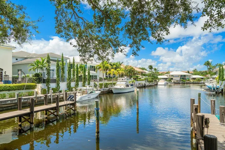 Boca Marina Amenities