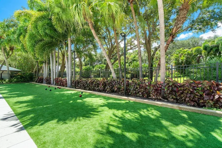 Boca Marina Amenities