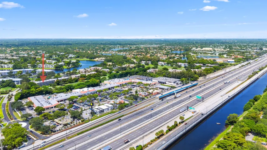Very close to major hwys - this is I-595