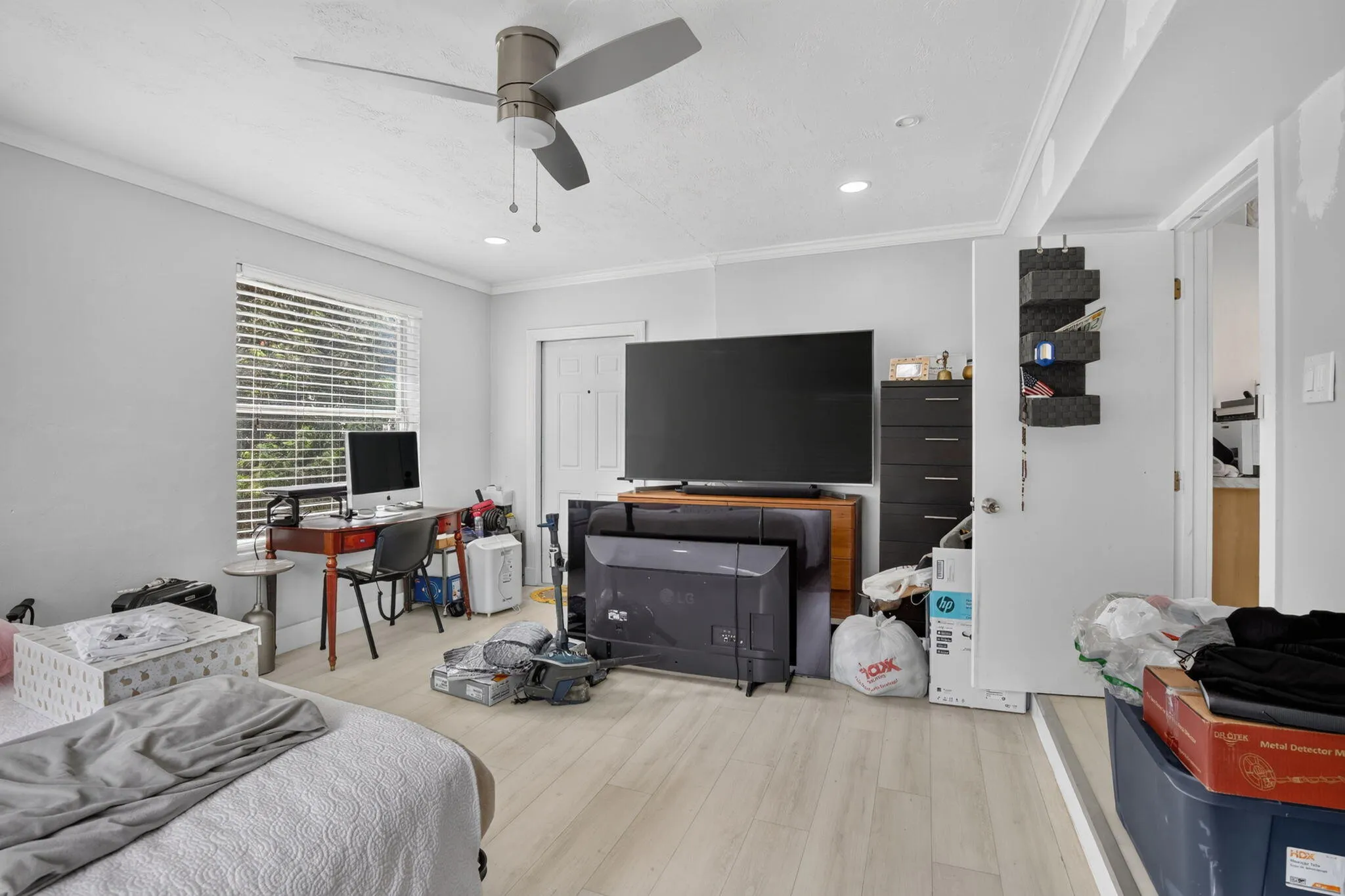 24-web-or-mls-_A7A2660