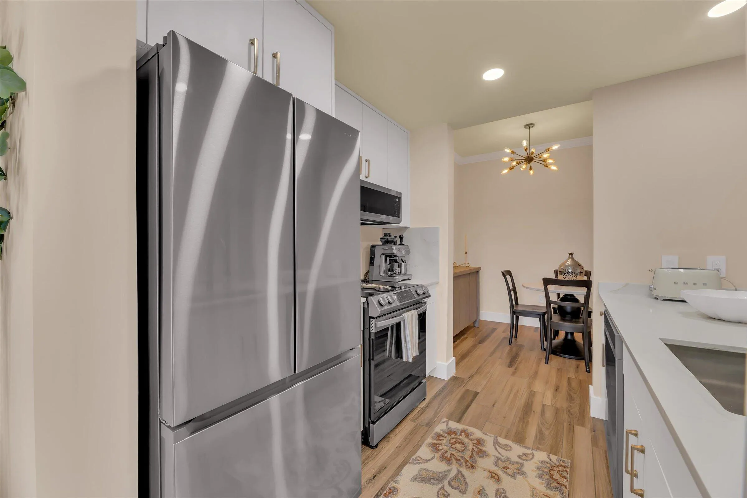 18-533 NE 3rd Ave unit 512-18