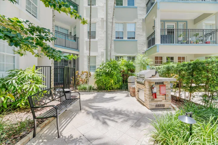 03-533 NE 3rd Ave unit 512-3