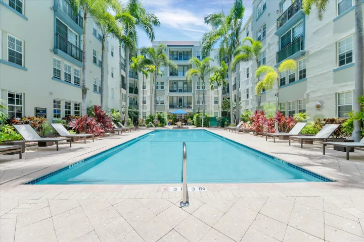 02-533 NE 3rd Ave unit 512-2
