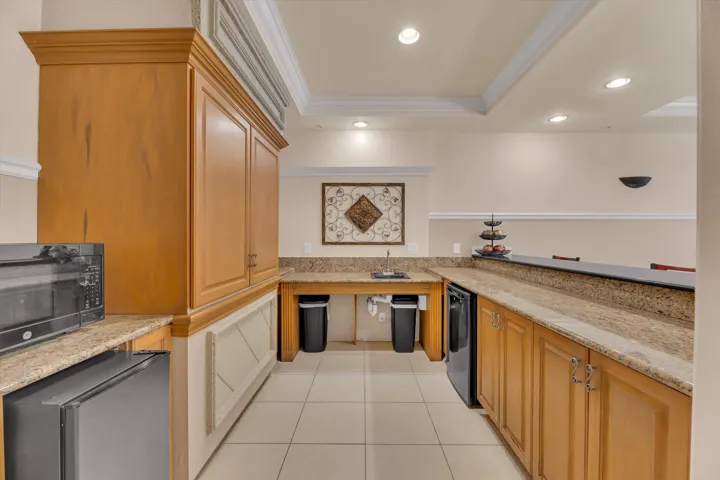 11-533 NE 3rd Ave unit 512-11