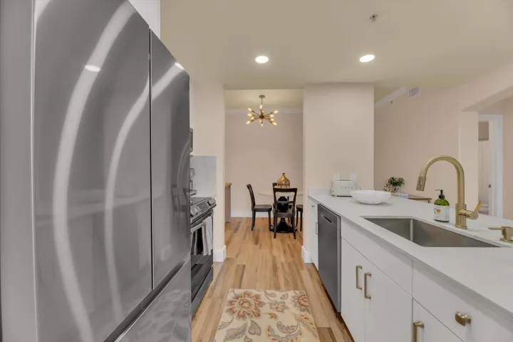 19-533 NE 3rd Ave unit 512-19