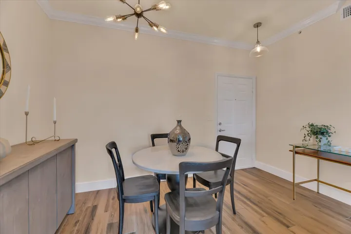 25-533 NE 3rd Ave unit 512-25