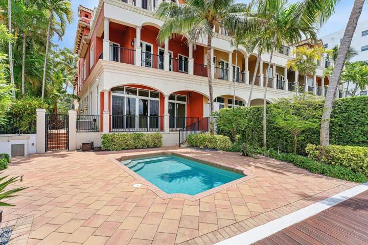052-453Northeast19thAvenue-DeerfieldBeac