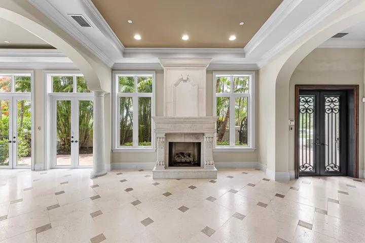 048-453Northeast19thAvenue-DeerfieldBeac