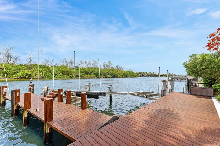 057-453Northeast19thAvenue-DeerfieldBeac