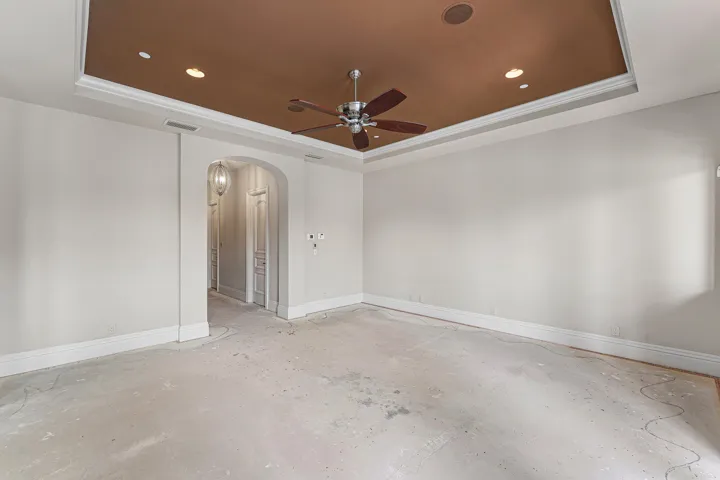 Primary suite