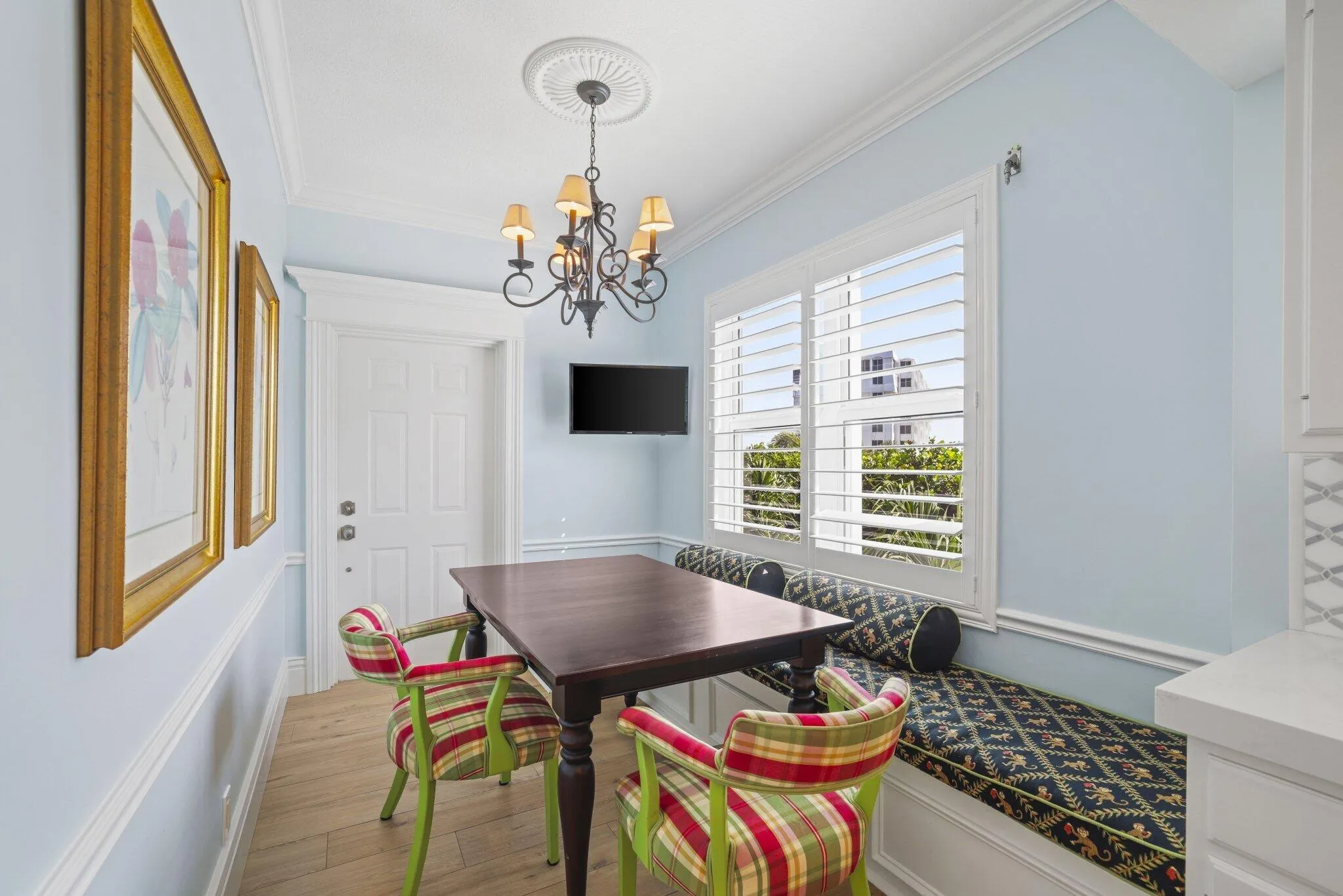 Breakfast Nook
