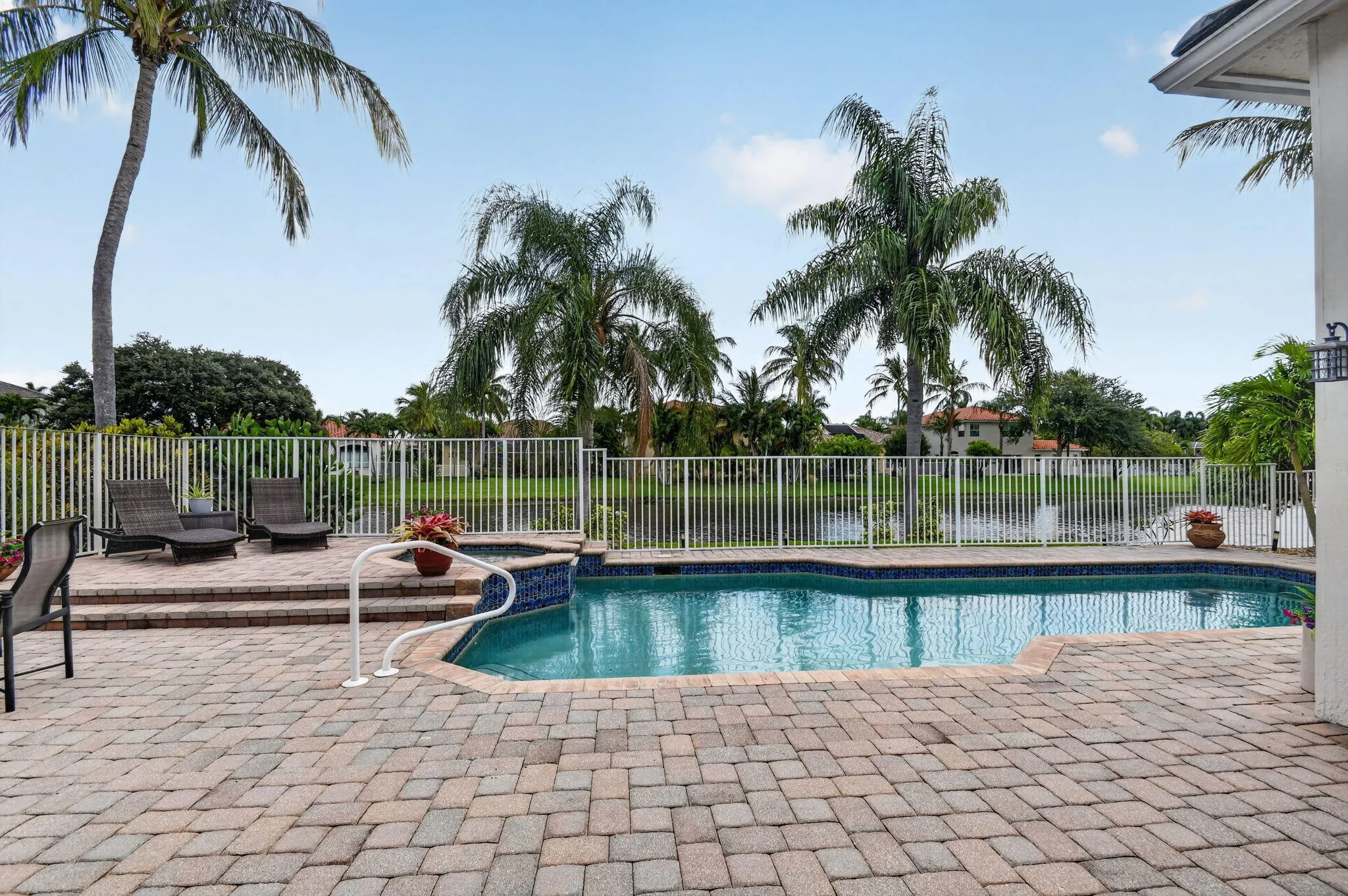 Pool 1