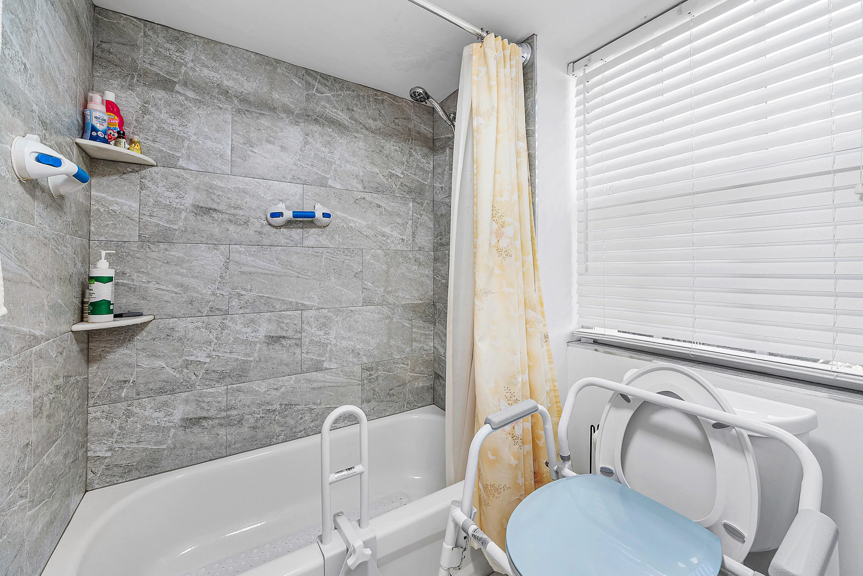 016-5540TamberlaneCircle-221-PalmBeachGa