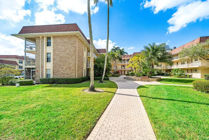 001-5540TamberlaneCircle-221-PalmBeachGa