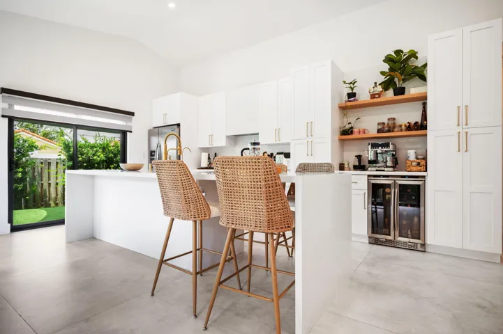 8-web-or-mls-15121-s-waterford-dr