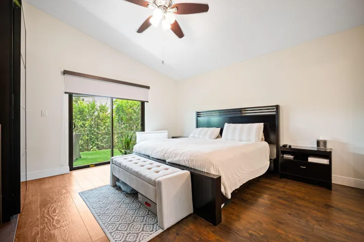 15-web-or-mls-15121-s-waterford-dr
