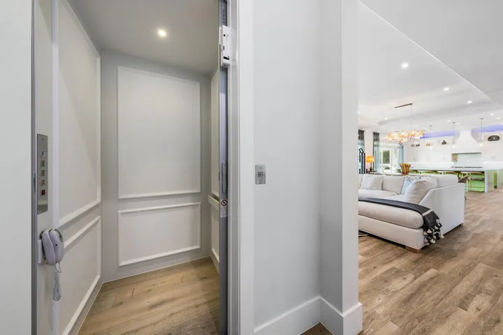 2169 Driftwood Circle