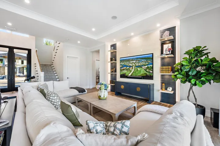 2169 Driftwood Circle