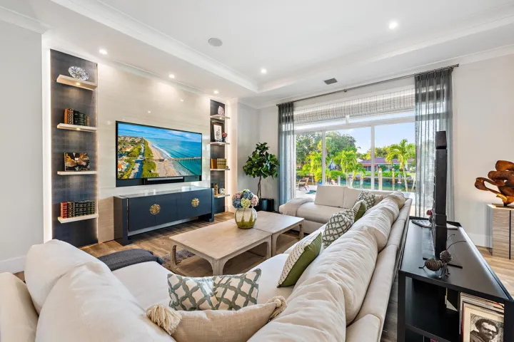 2169 Driftwood Circle