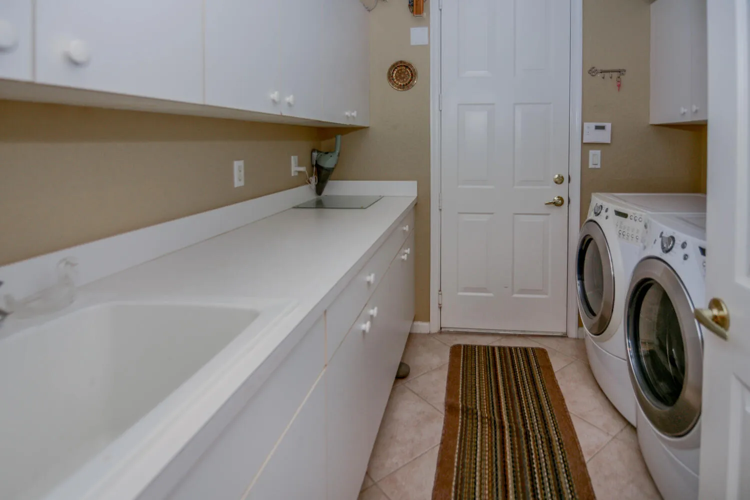 4676 Manderly Dr Wellington FL-large-033