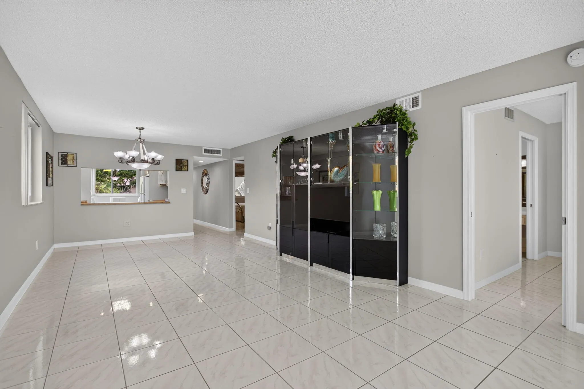 19-web-or-mls-7216-8321