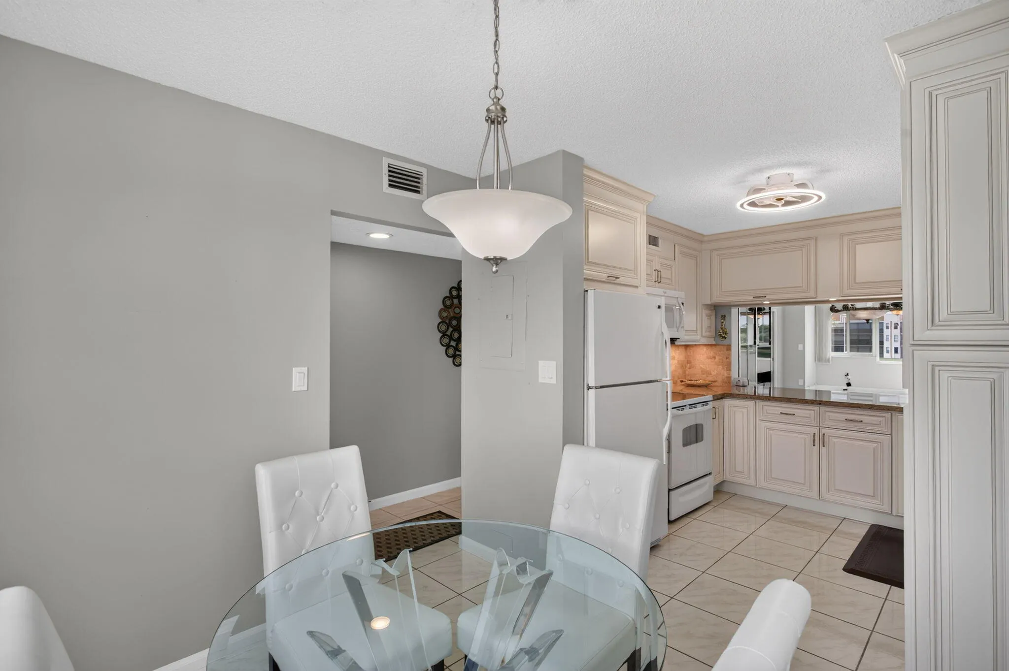 7-web-or-mls-7216-8260