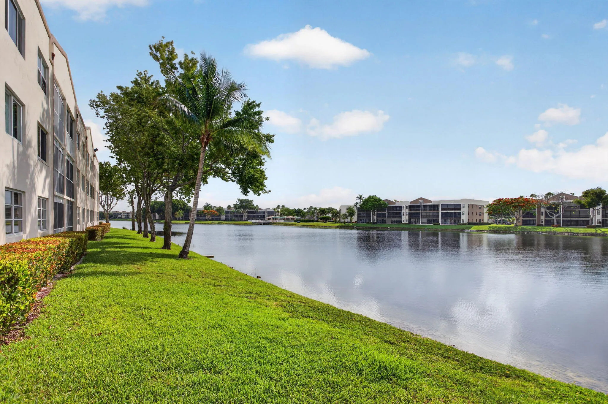 38-web-or-mls-7216-8410