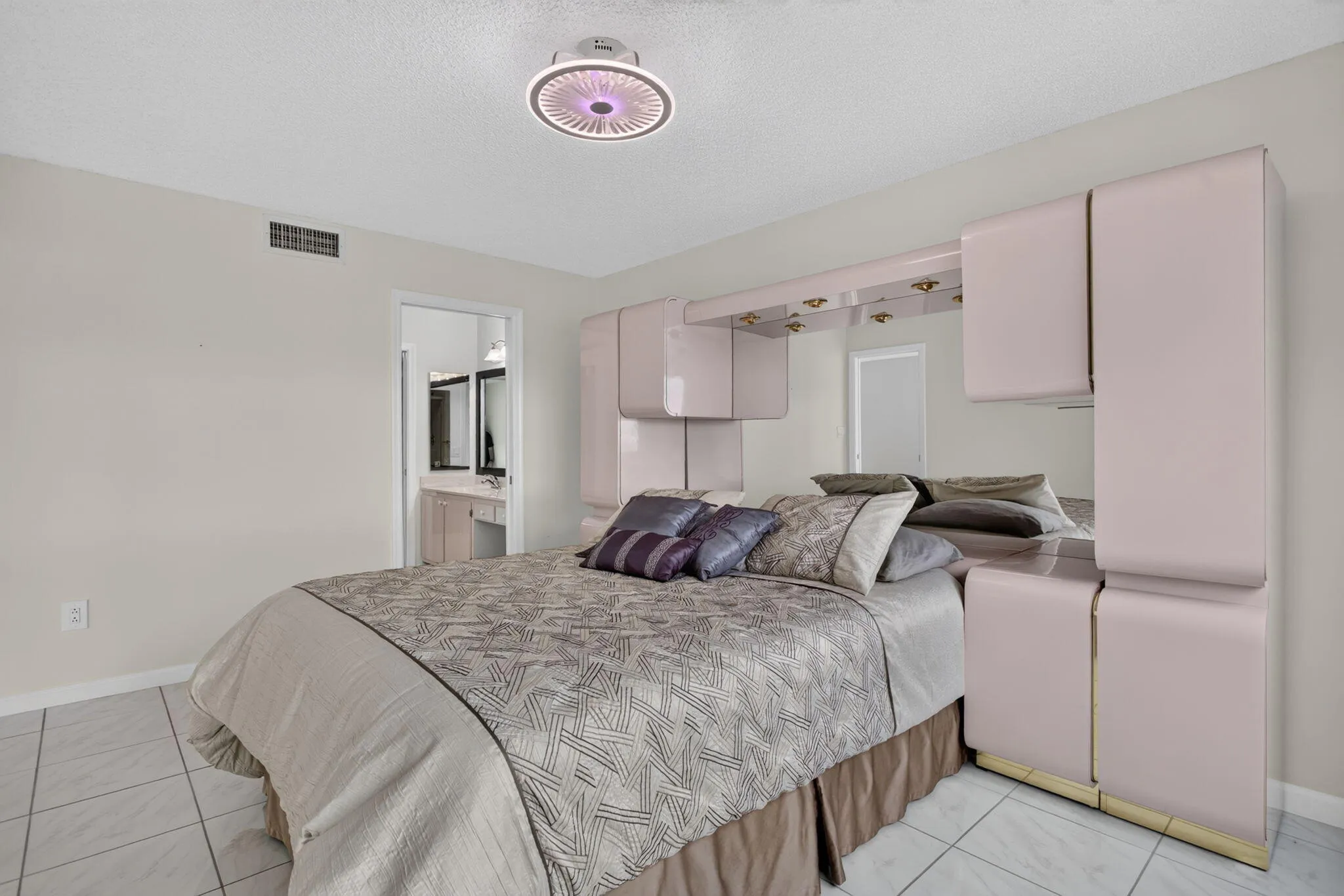 27-web-or-mls-7216-8360