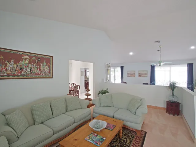 023-016-Living Room 2-2048x1536
