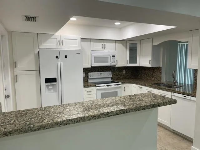 Granite Countertops in Kitchen