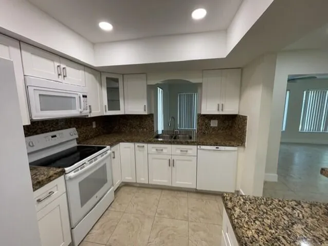 180 kitchen 3