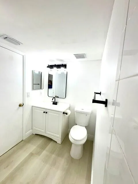 Bathroom 2 View