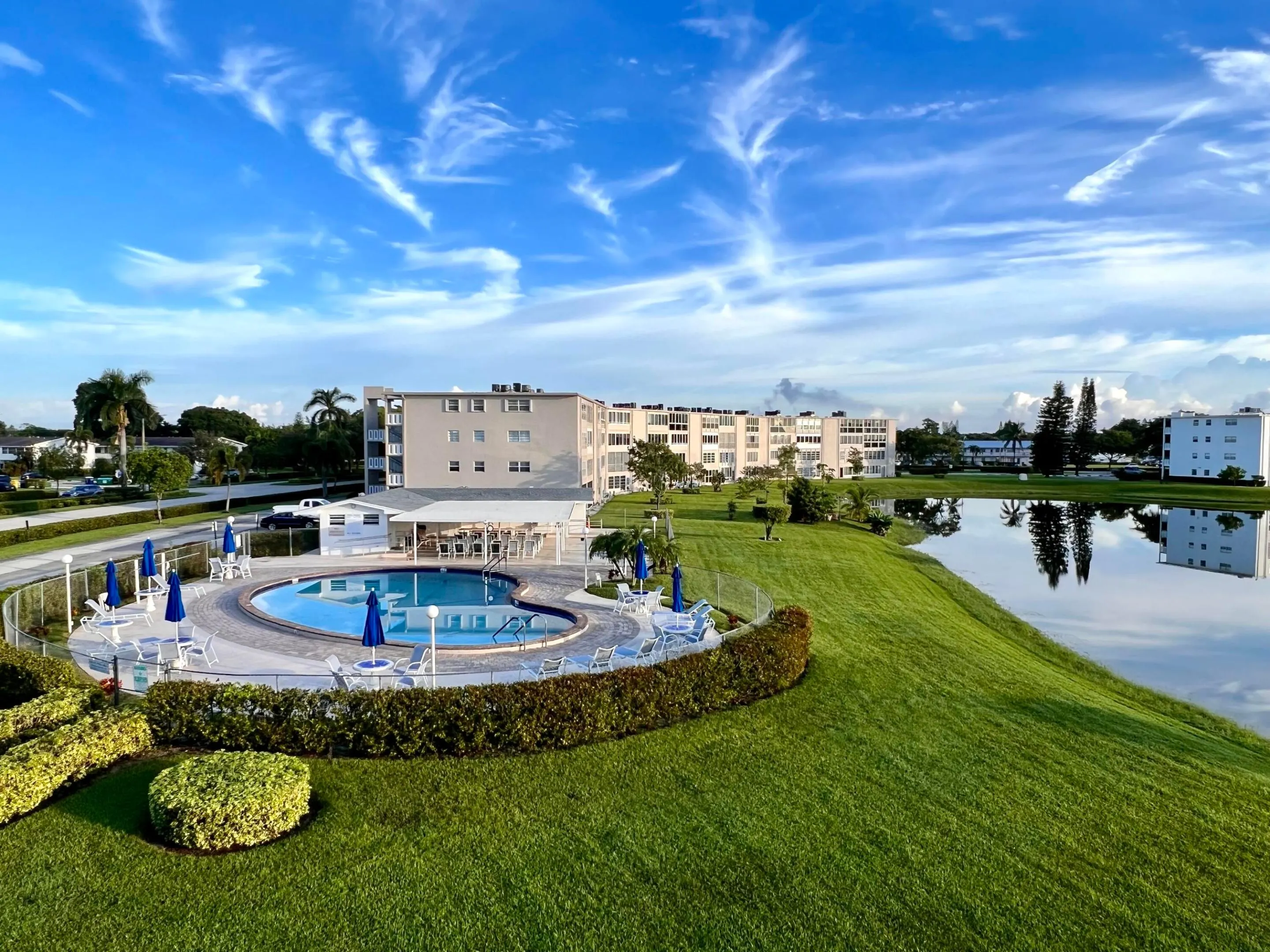 Wellington Private Pool WEST