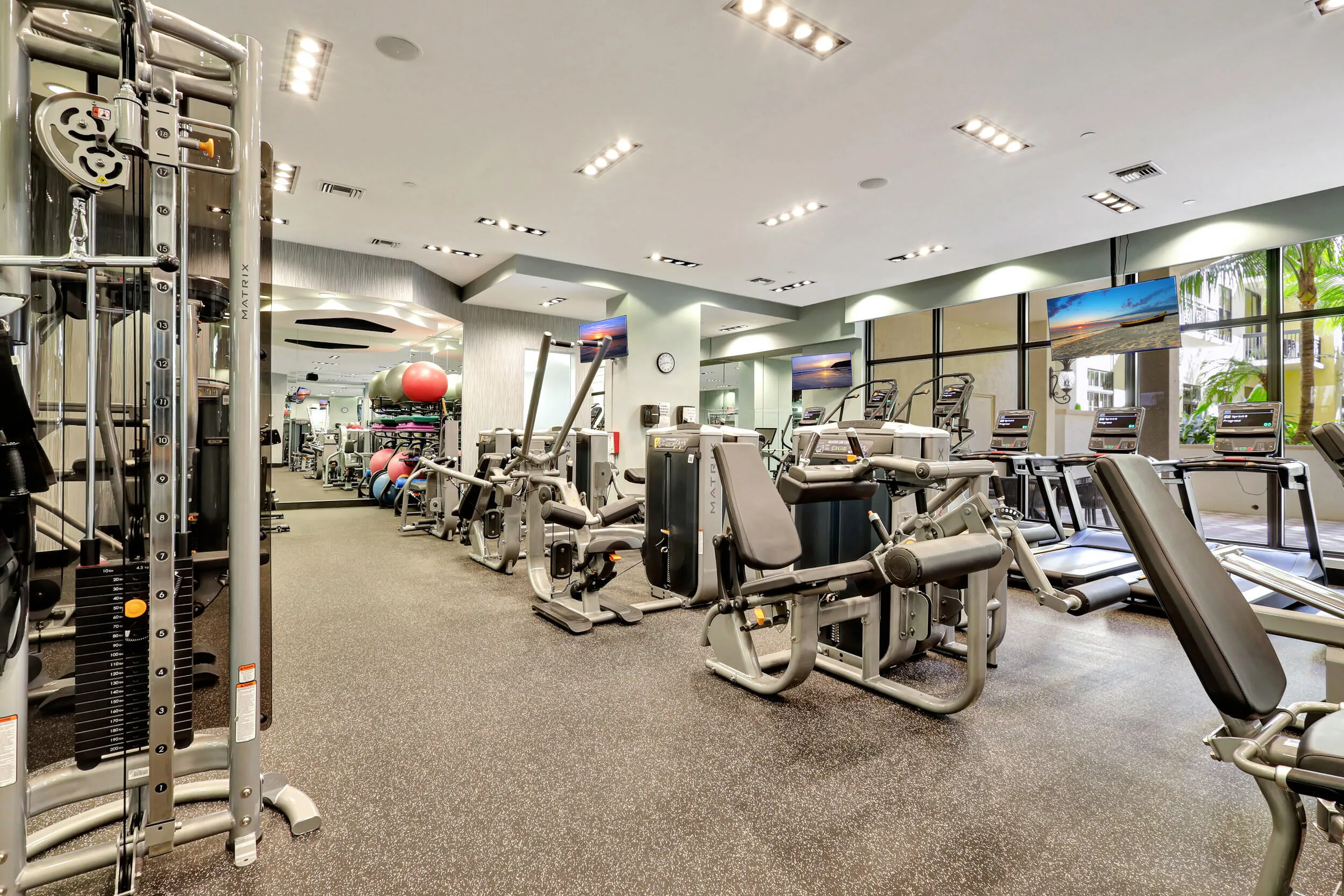 LOVE THIS GYM!