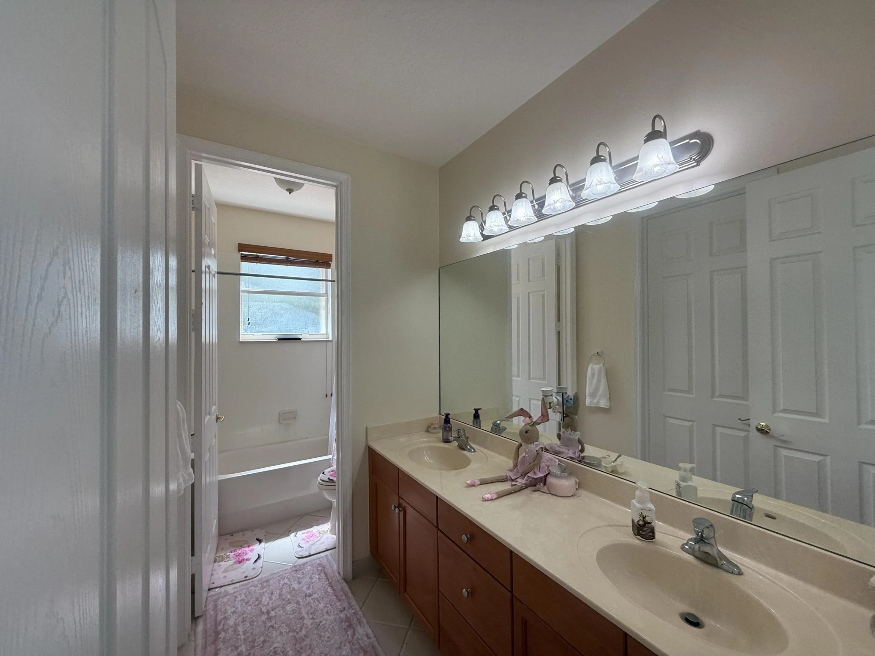 Property photo 91