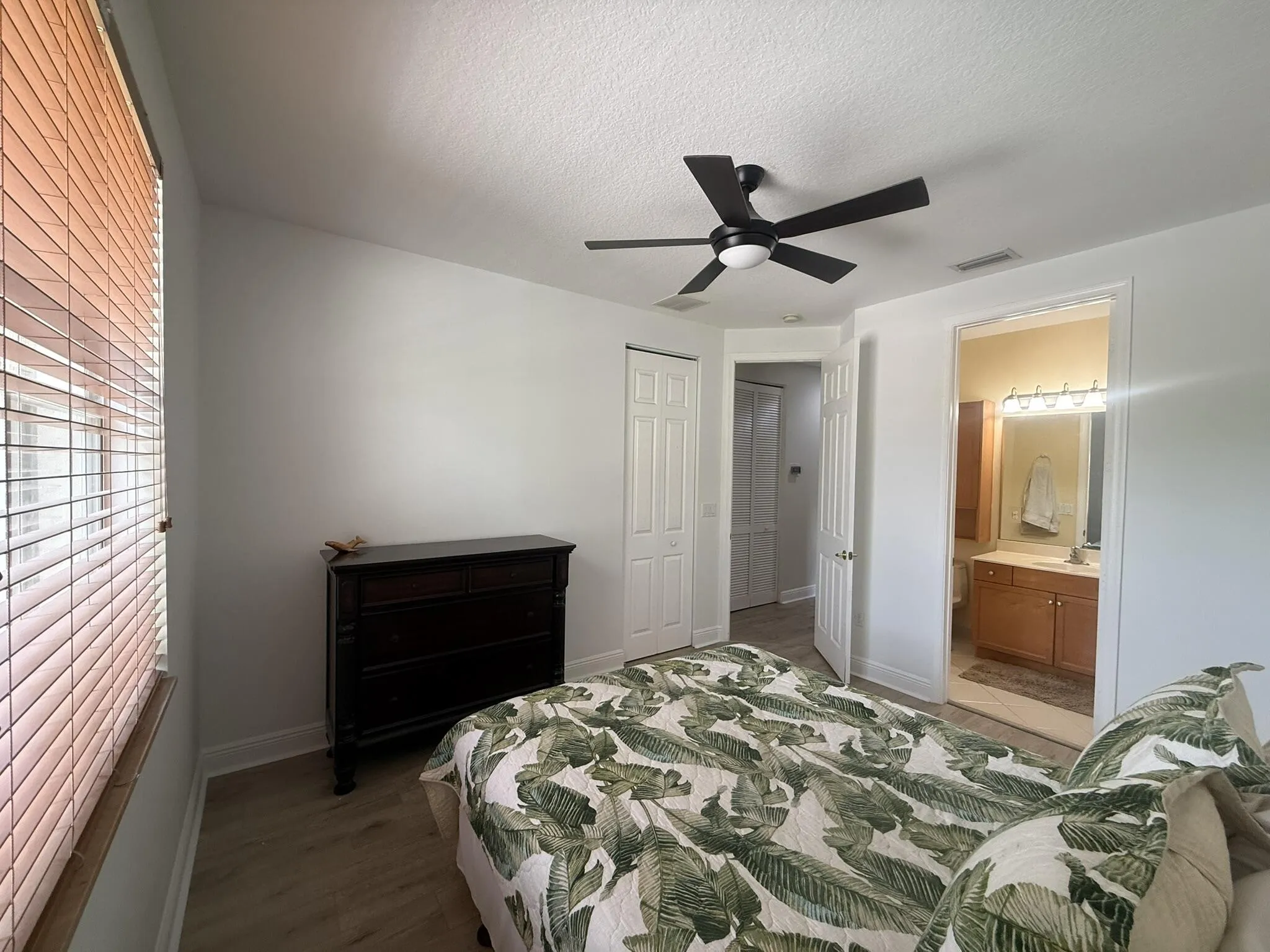 Property photo 79