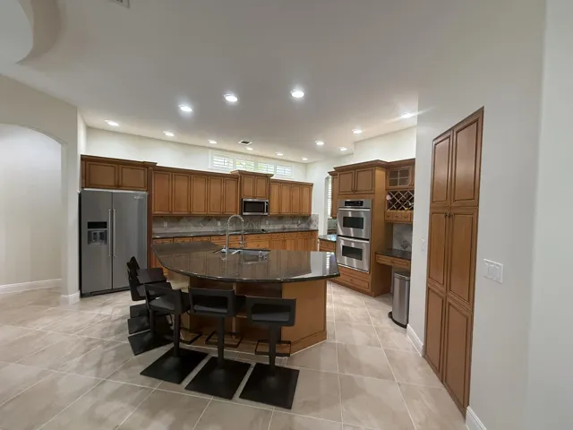 Large Kitchen island seating area