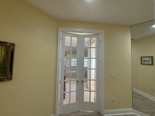 Primary Dressing Area