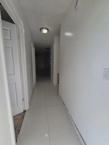 1000053068