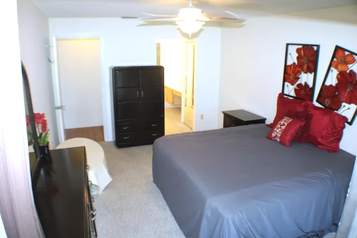 Primary suite