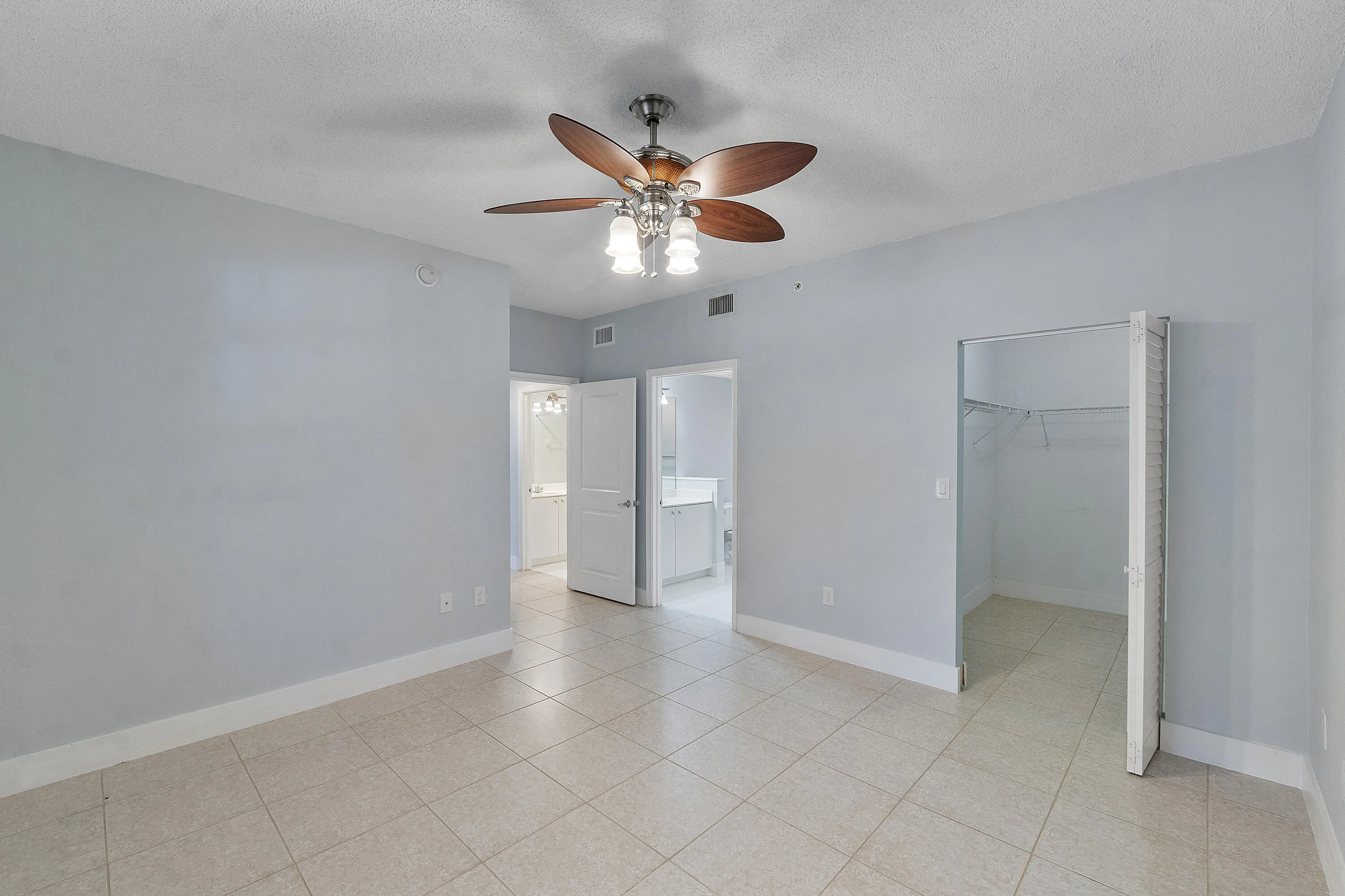 5980 W SAMPLE ROAD U104_006
