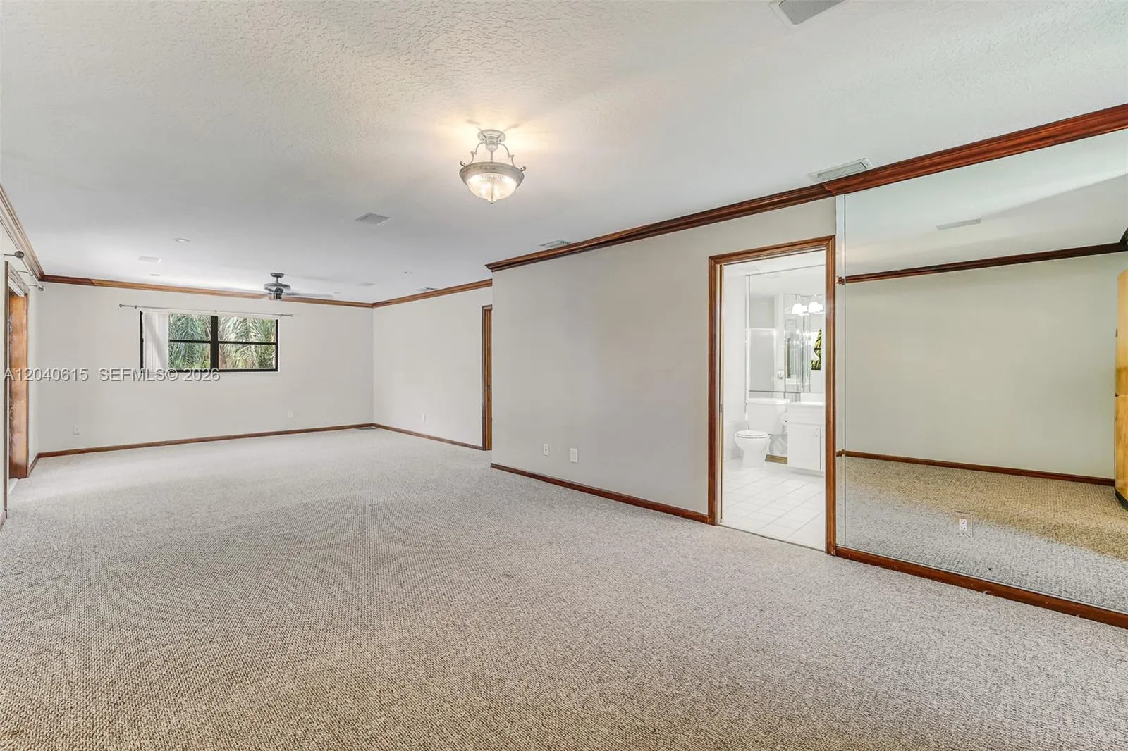 Property photo 295