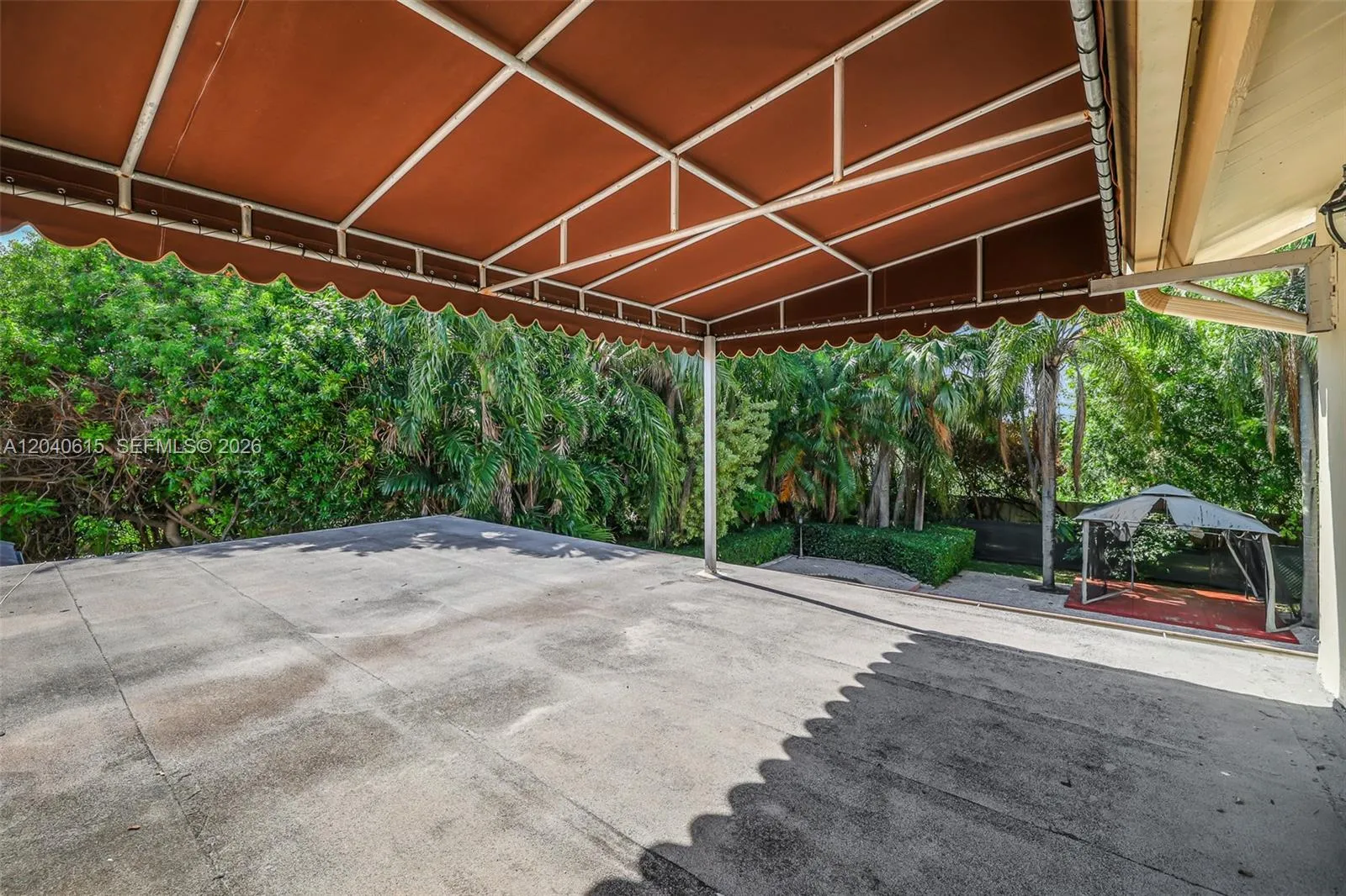 Property photo 64