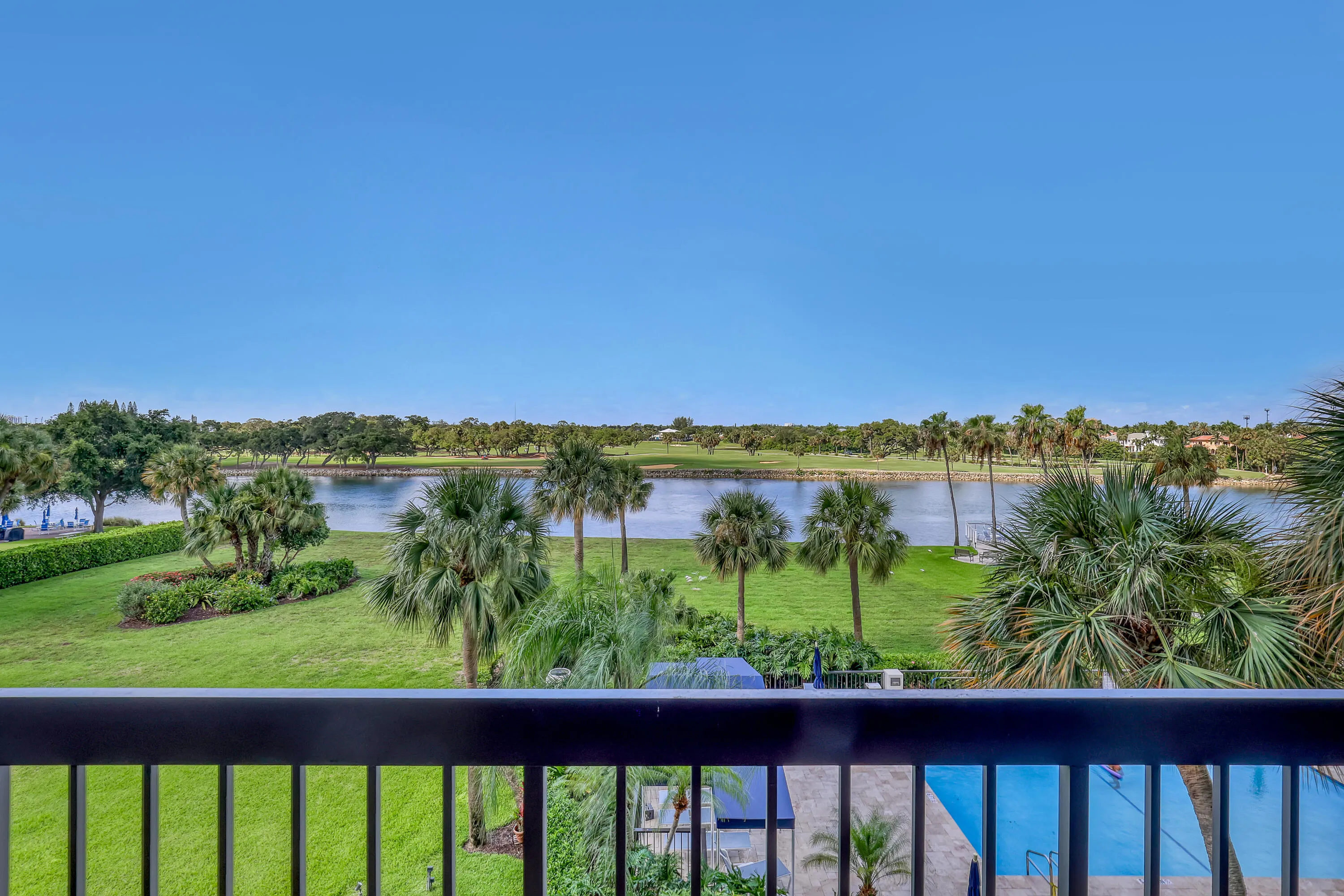 Pool, ICW & golf from your lanai