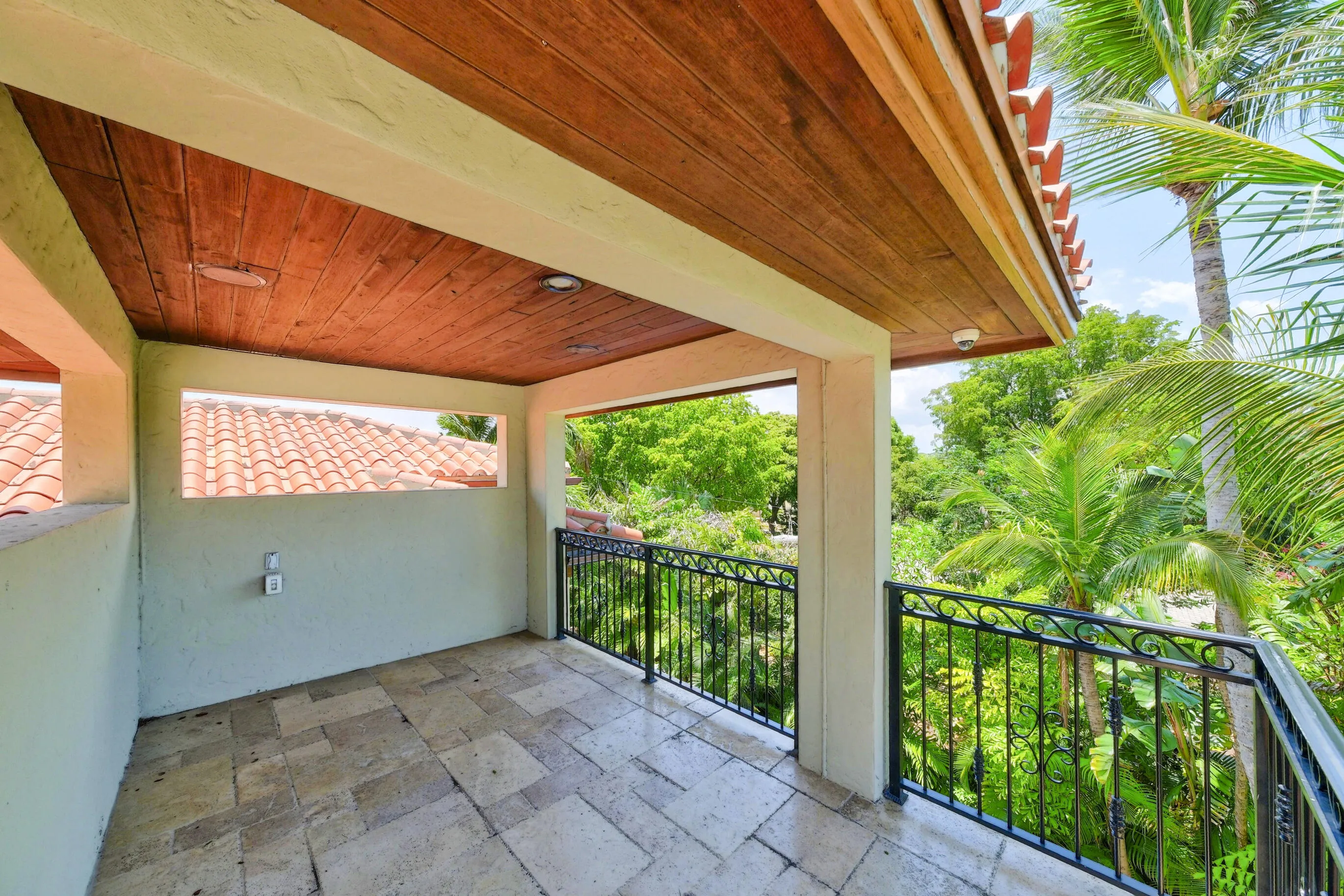 2719 NE 19th St. Coral Ridge - Fort Laud