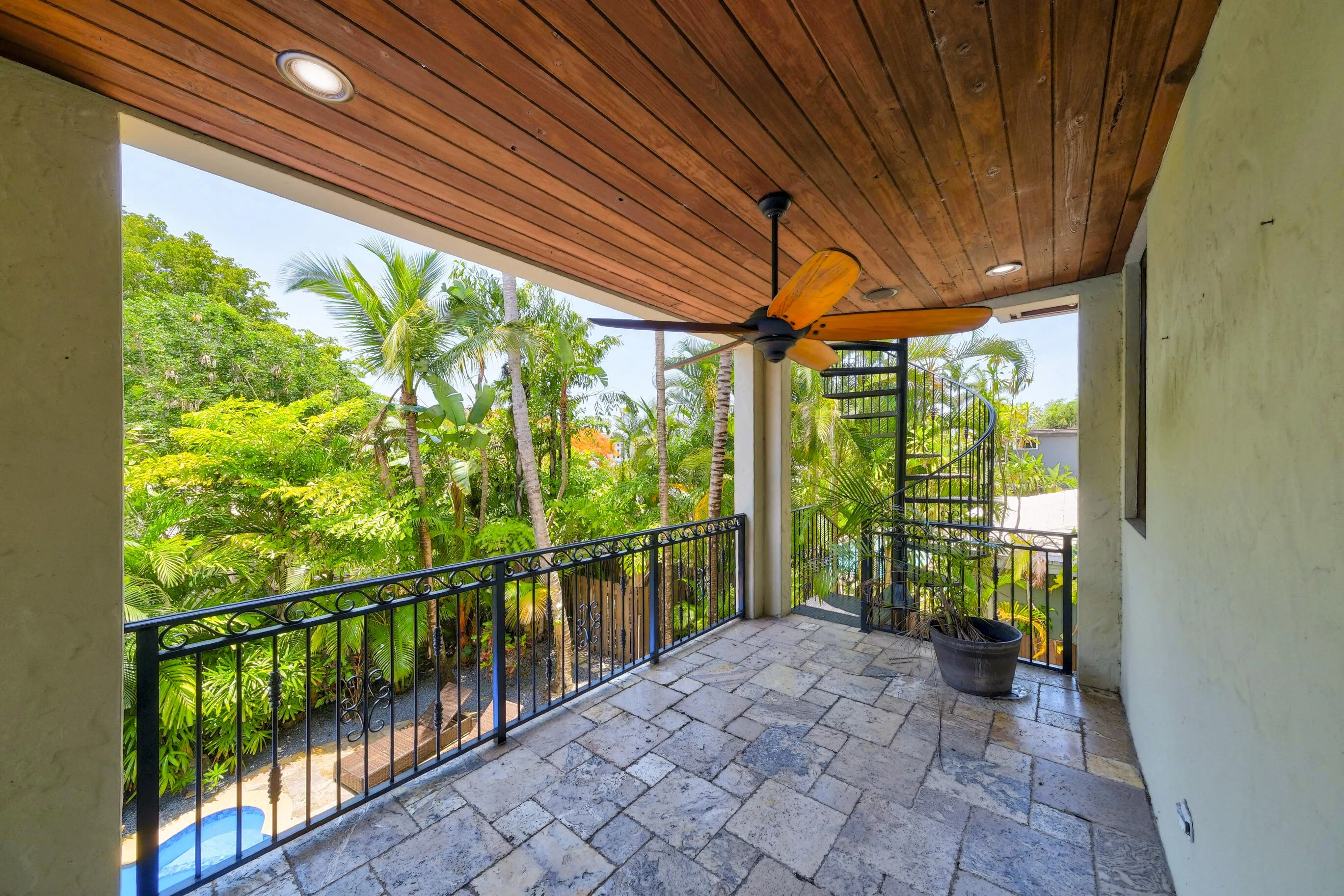 2719 NE 19th St. Coral Ridge - Fort Laud