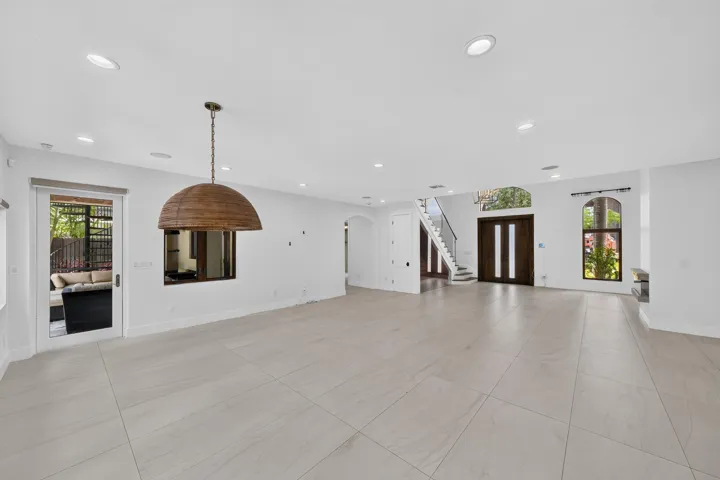 2719 NE 19th St. Coral Ridge - Fort Laud